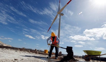 退役風(fēng)電葉片的新使命 冰雪場(chǎng)地的創(chuàng)新照明解決方案